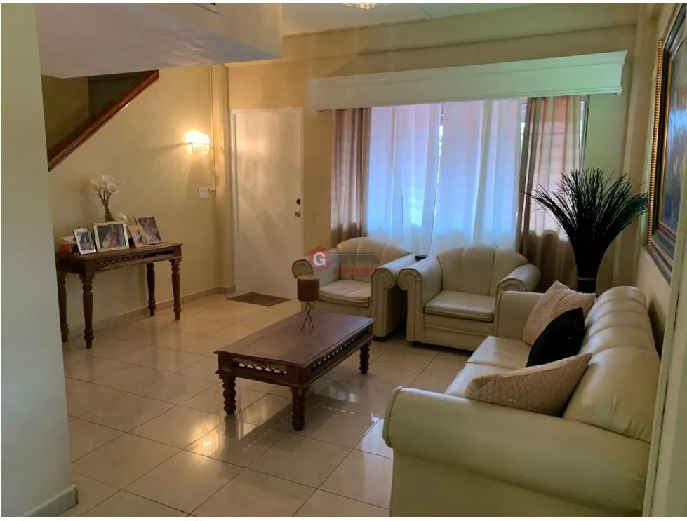 GANGA / COLON / CRISTOBAL / ESPINAR / CASA + 2 APARTAMENTO / 320 M