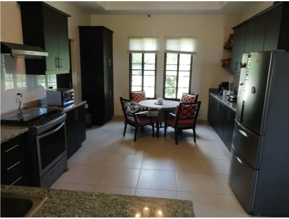 Single Family House for sale in San Carlos