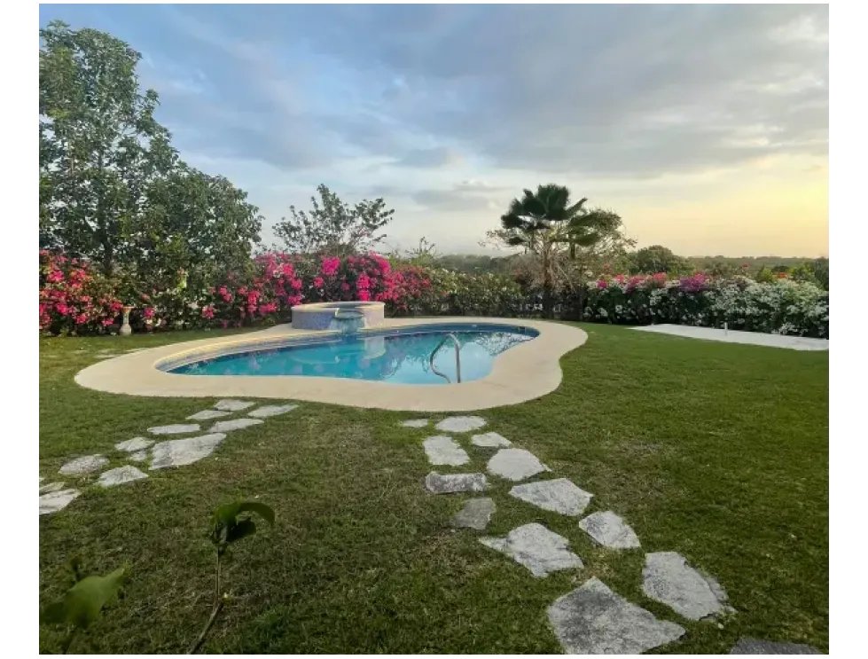 Single Family House for sale in San Carlos