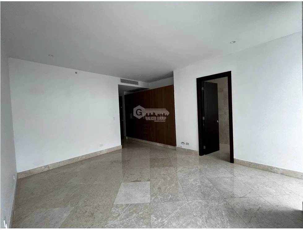PUNTA PAITILLA / PH THE POINT / 500M2 / 4 HAB / LINEA BLANCA / BALCÓN