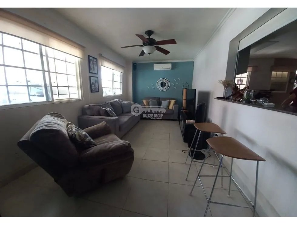 BRISAS DEL GOLF / VILLA ALTA / 4 HABITAC. / 422m2 / AMPLIO JARDÍN / YG