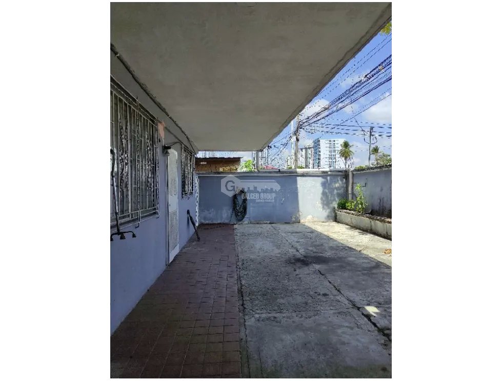 Single Family House for sale in Parque Lefevre