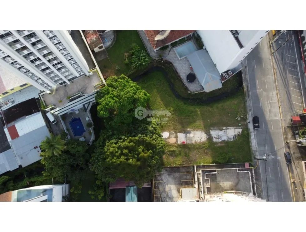 TERRENO COMERCIAL / EL CANGREJO / RM3-C2 / 1500M