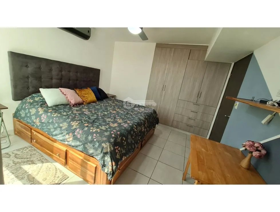 SE ALQUILA APARTAMENTO EN METROPOLITAN PARK DE 2 HABITACIONES AMOBLADO