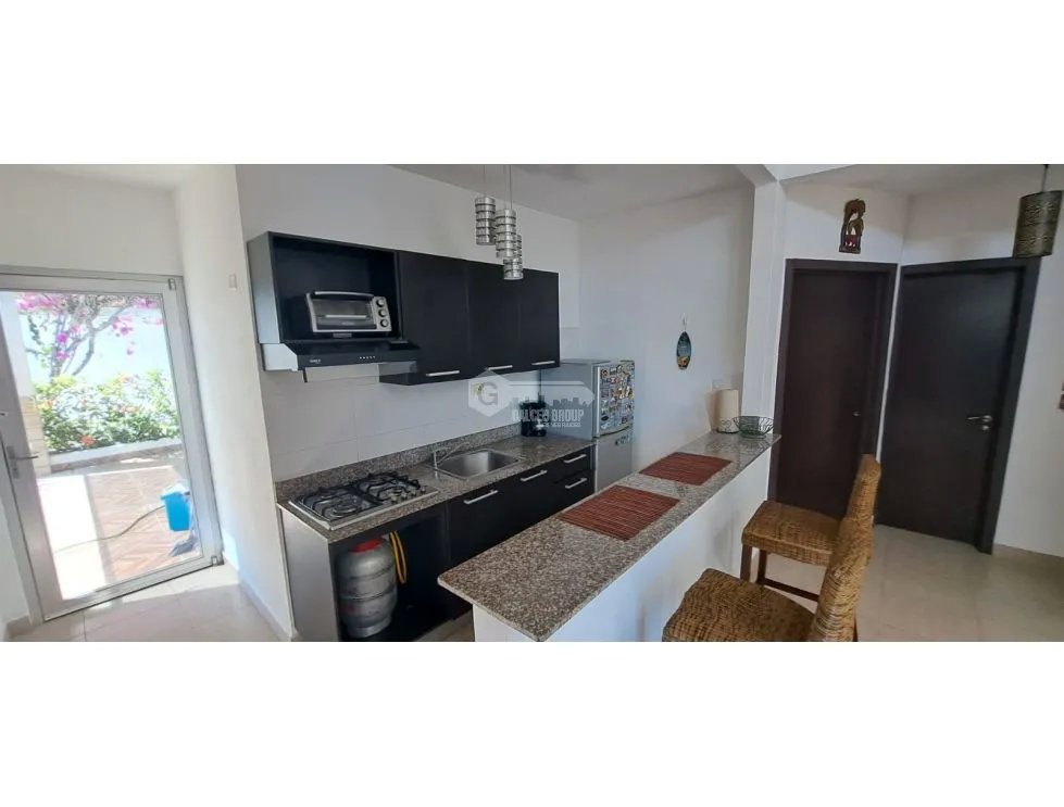 SE VENDE CASA EN IBIZA BEACH RESIDENCES REMODELADA 3 HABITACION