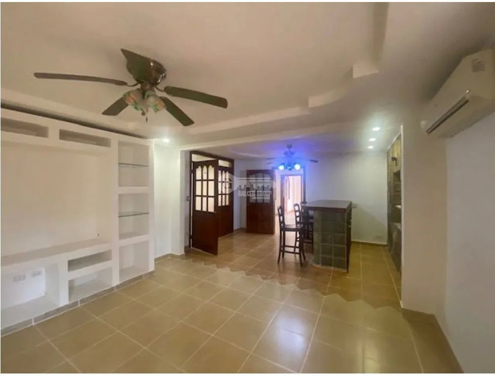 Single Family House for sale in Altos del Golf