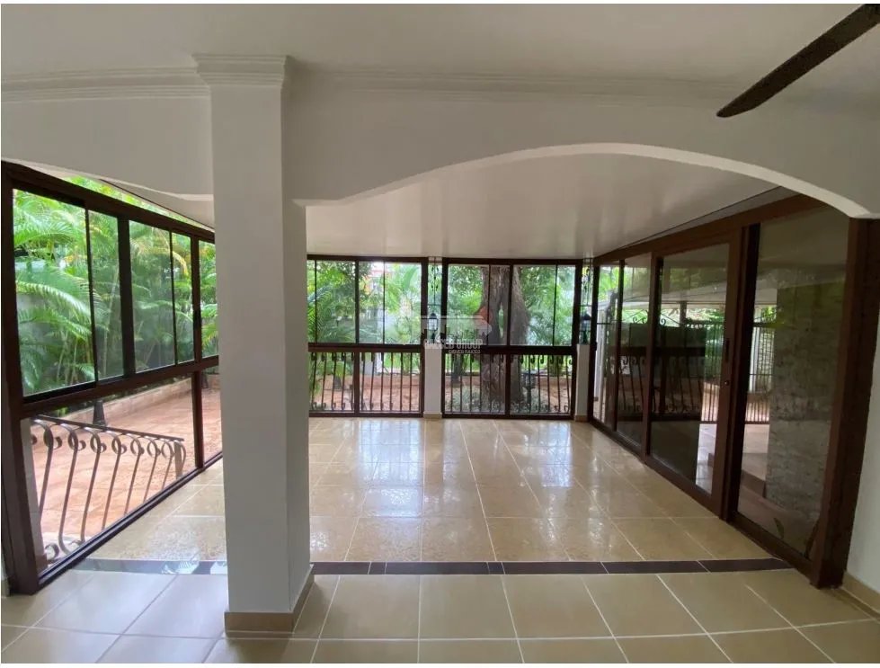 Single Family House for sale in Altos del Golf
