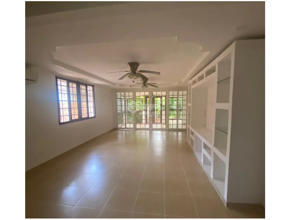 Single Family House for sale in Altos del Golf