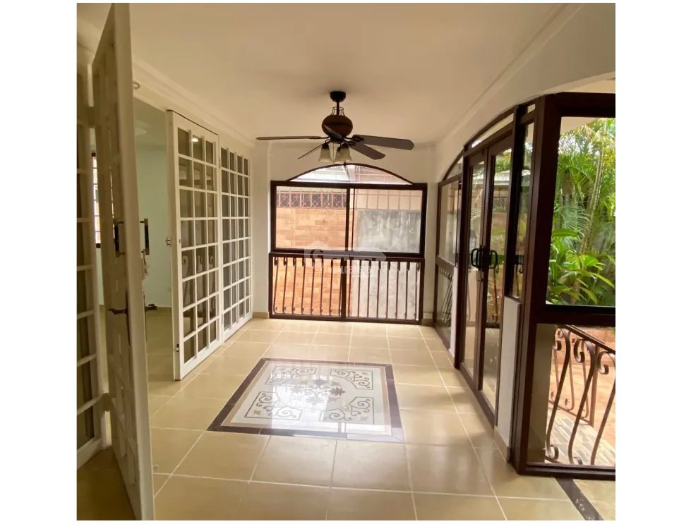 Single Family House for sale in Altos del Golf