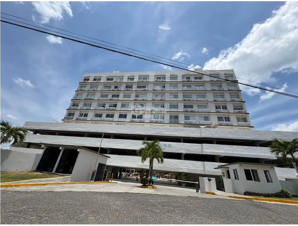 SE VENDE APARTAMENTOE EN SAN CARLOS PH IBIZA OCEAN VIEW CON BALCON