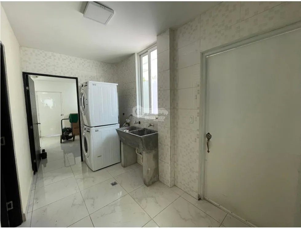 Single Family House for sale in Altos de Panama
