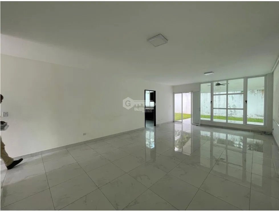ALTOS DE PANAMÁ / HORIZONTES / 4 HABITACION / 420M / LINEA BLANCA