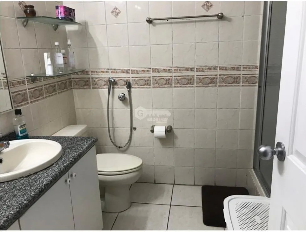 SE ALQUILA EN COCO DEL MAR APARTAMENTO AMOBLADO EN PH COCO MAR