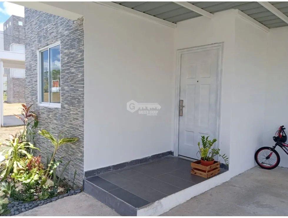 SE VENDE CASA EN THE VILLAGE BEACH RESIDENCES SAN CARLOS CON TERRAZA