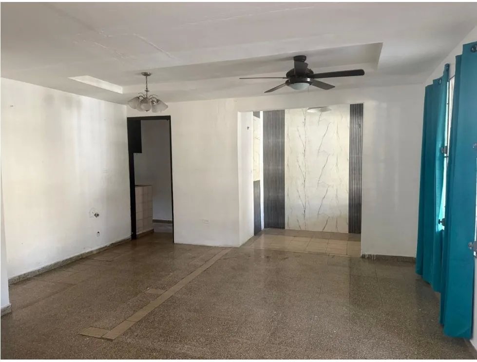 SE VENDE CASA EN ALTOS DE CERRO VIENTO CON 3 HABITACIONES Y 2 TERRAZAS