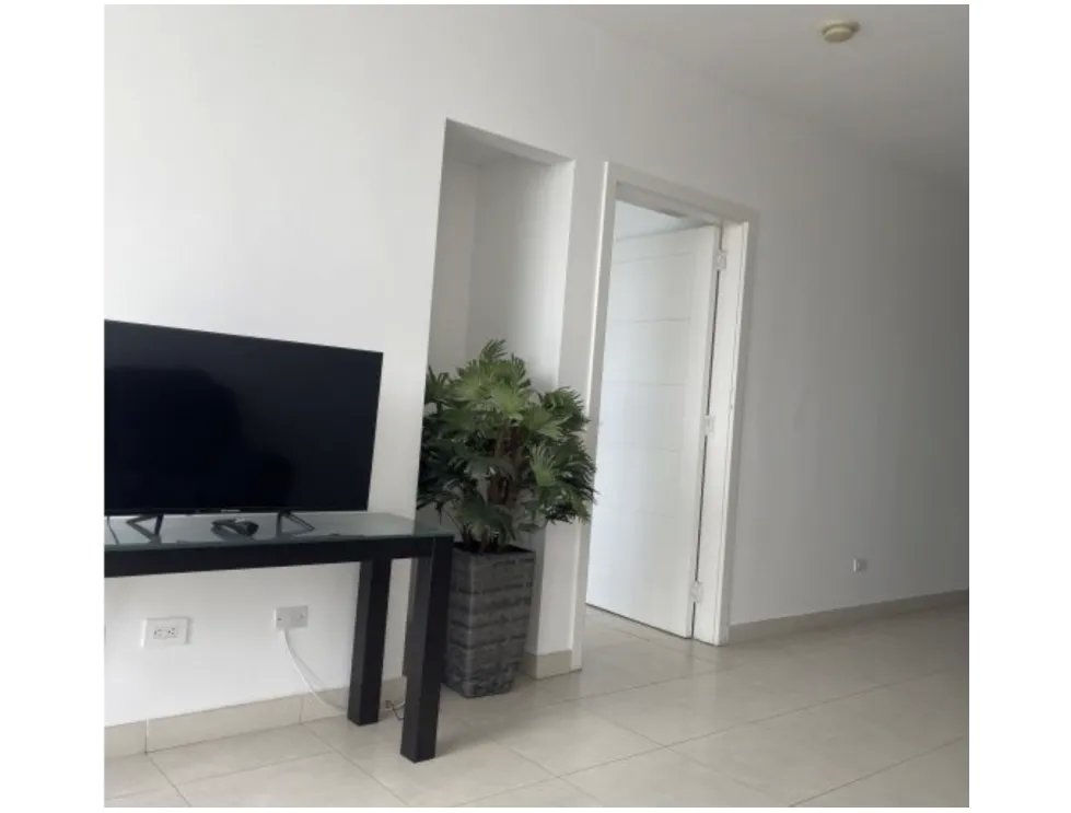 AVE. BALBOA / PH WHITE / 119M / 2 HABITACION / BALCON / LINEA BLANCA
