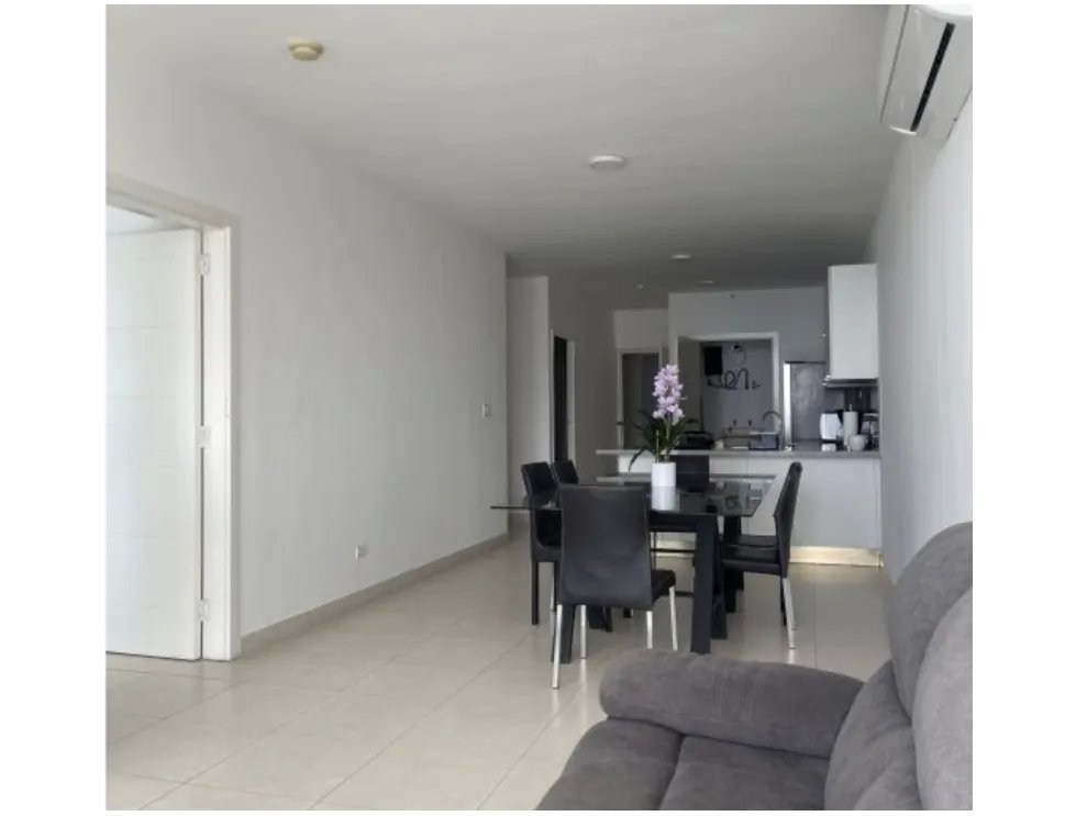 AVE. BALBOA / PH WHITE / 119M / 2 HABITACION / BALCON / LINEA BLANCA