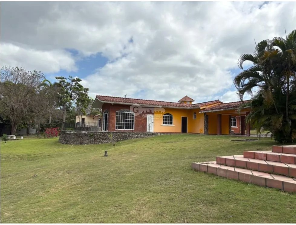 A LA VENTA TERRENO DE 8297 METROS CON CASA EN SANTA CLARA / AG