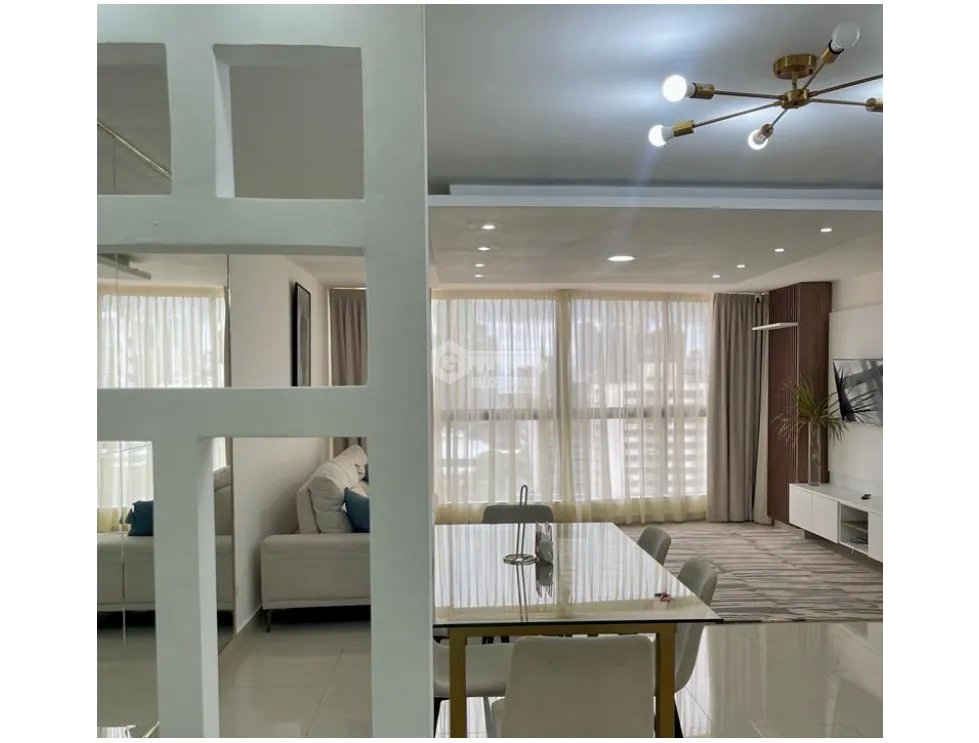 SE VENDE APARTAMENTO EN OBARRIO PH LA FONTANA CON 4 HABITACIÓNES