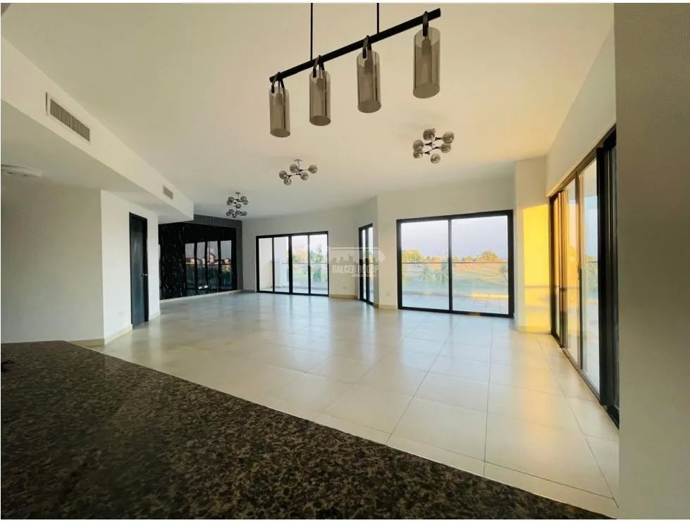 Single Family House for sale in San Carlos