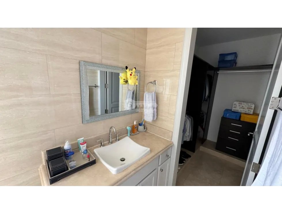 SE VENDE CASA EN SANTA MARIA FAIRWAY ESTATE CASA DE LUJO AMOBLADA 800M