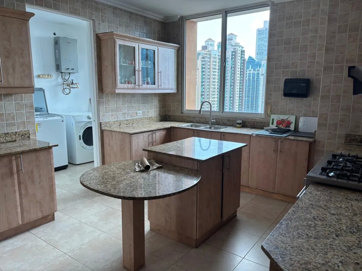 Apartment For Rent in Punta Pacifica