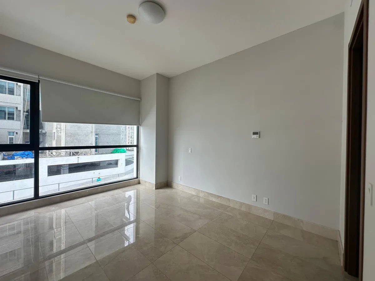 Apartment For Sale in PH Albratoss