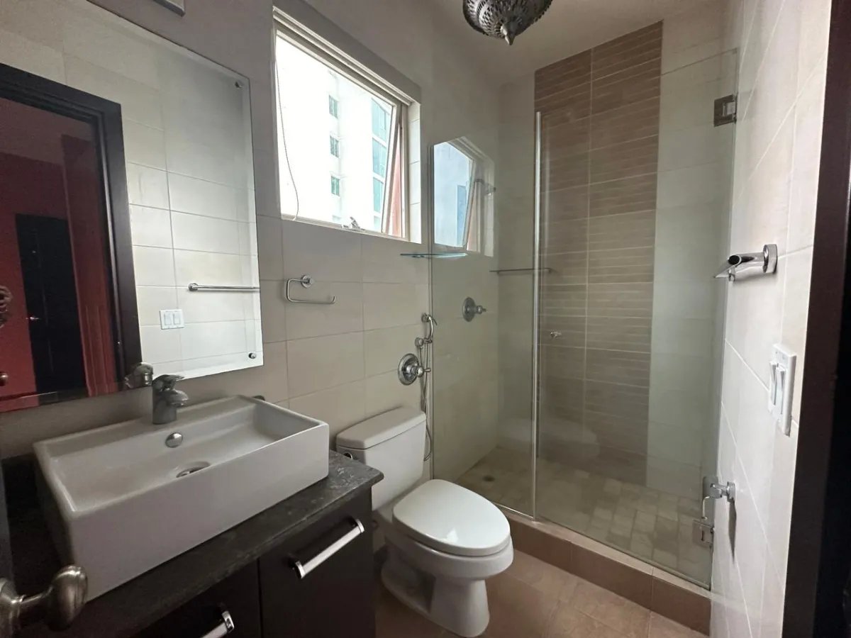 Apartment For Sale in PH Pacific Point