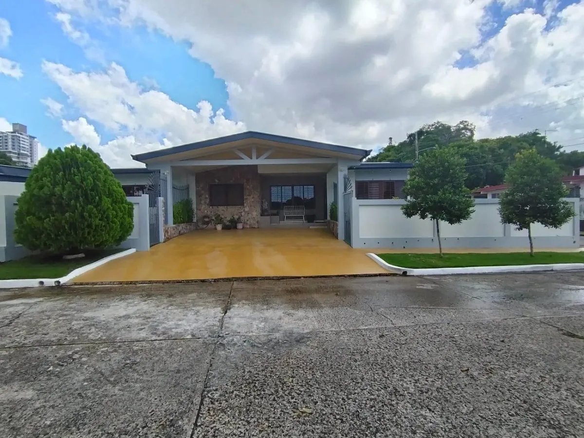 Single Family Detached For Sale in Betania