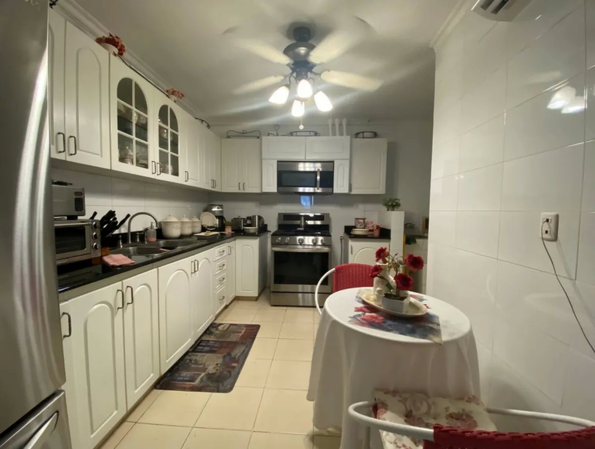 Apartment For Sale in Venta de apartamento en PH Pacific Star, Punta Pacífica