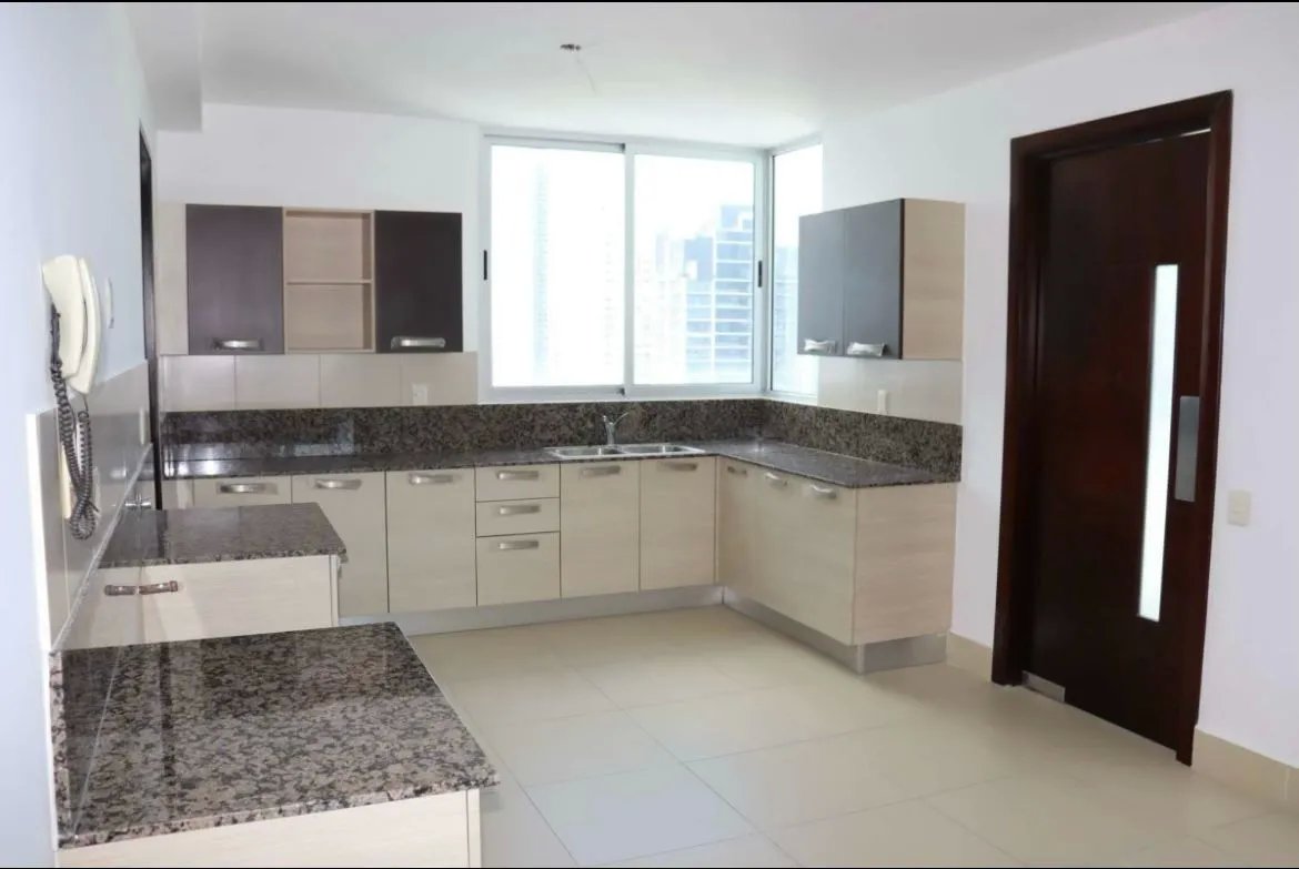 Apartment For Sale in costa del este
