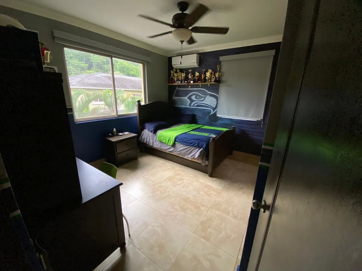 Venta o alquiler de casa en Clayton