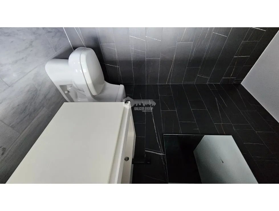 AVE BALBOA / NUOVO BY ARMANI / 129M / 2 HABITACION / LINEA BLANCA