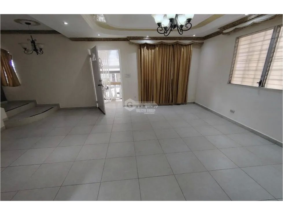 LAS CUMBRES / URB. SAN ANDRES / 184M / 3 HABITACION / FRENTE AL METRO