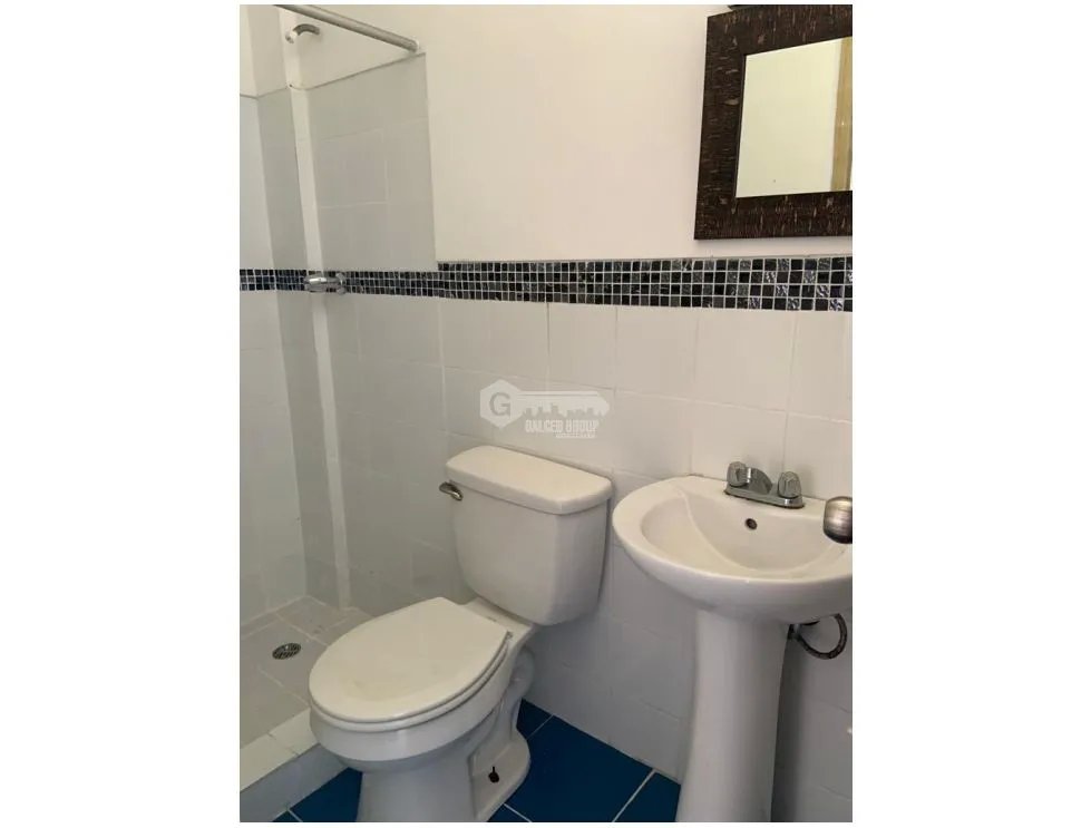SE VENDE APARTAMENTO EDIFICIO MONSERRAT 112M 2 HABITACIONES SC