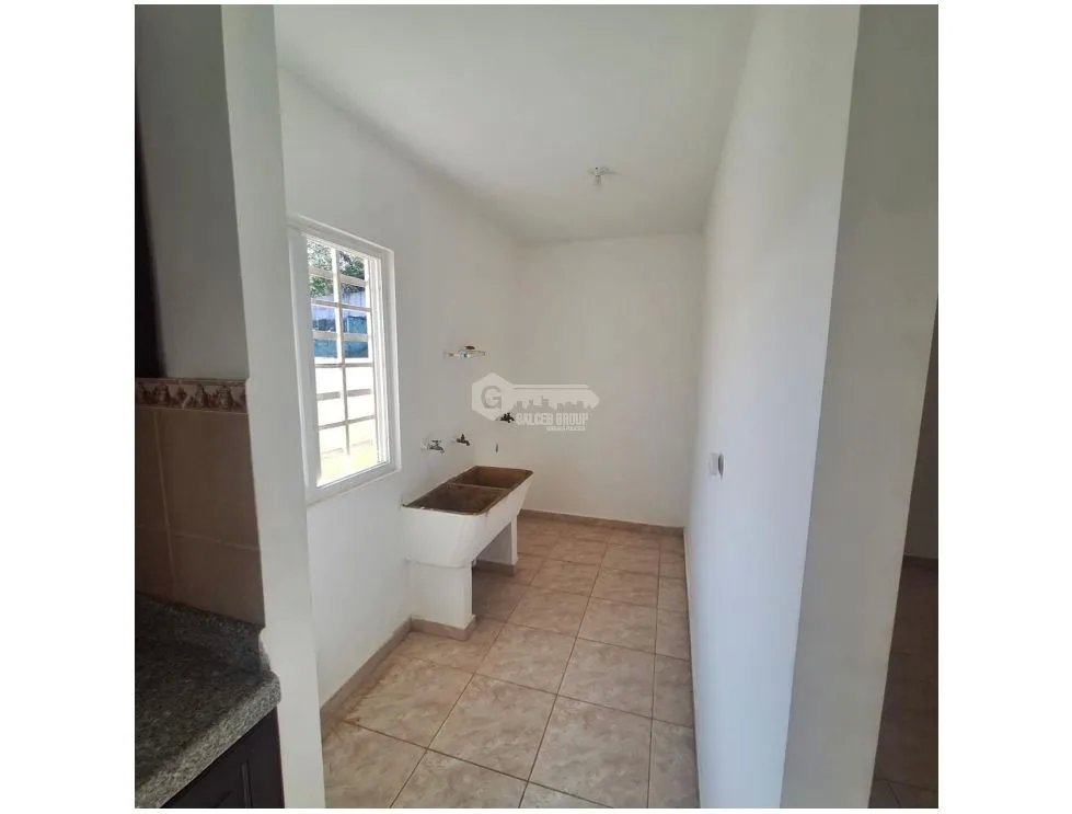 LA CHORRERA / EL ESPINO / VILLA HERMOSA / 1000M / 3HABITACION / AG