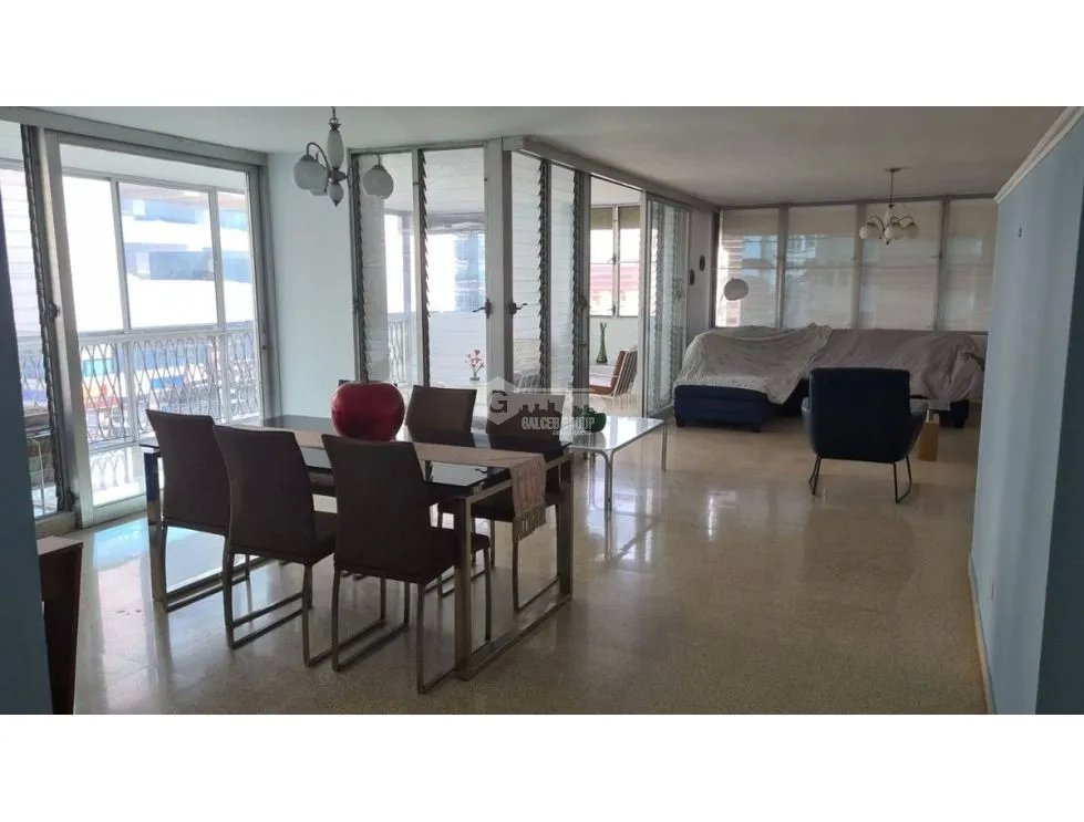 OBARRIO / EDIFICIO EDEN ROC / 269M / 3 HABITACIONES / 2 BALCONES