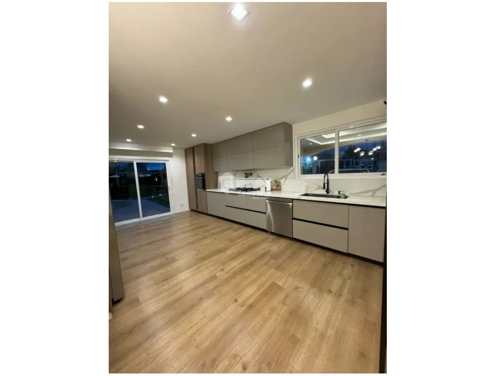 Single Family House for sale in Villa Lucre