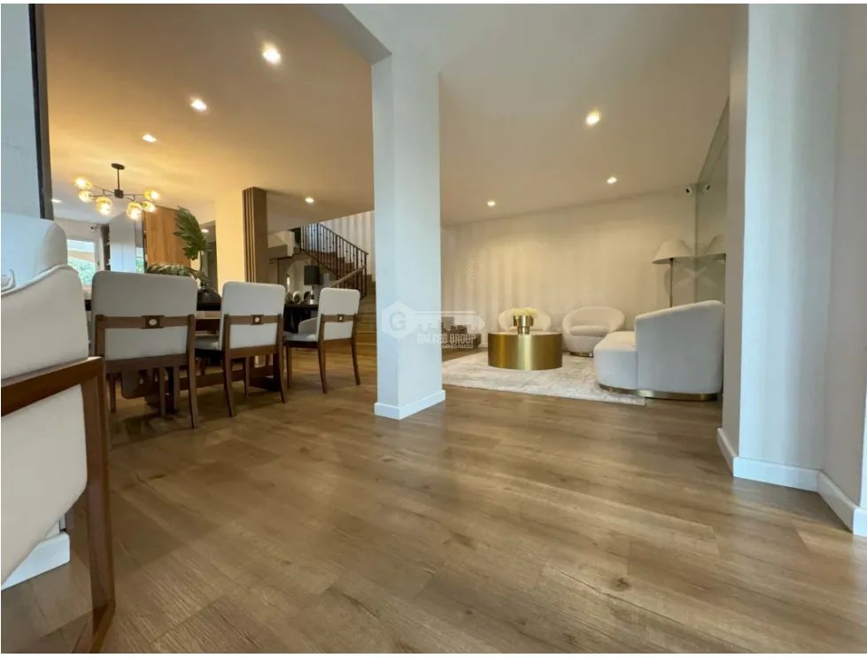 Single Family House for sale in Villa Lucre