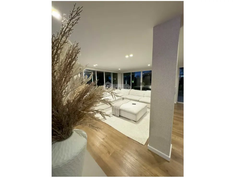 Single Family House for sale in Villa Lucre