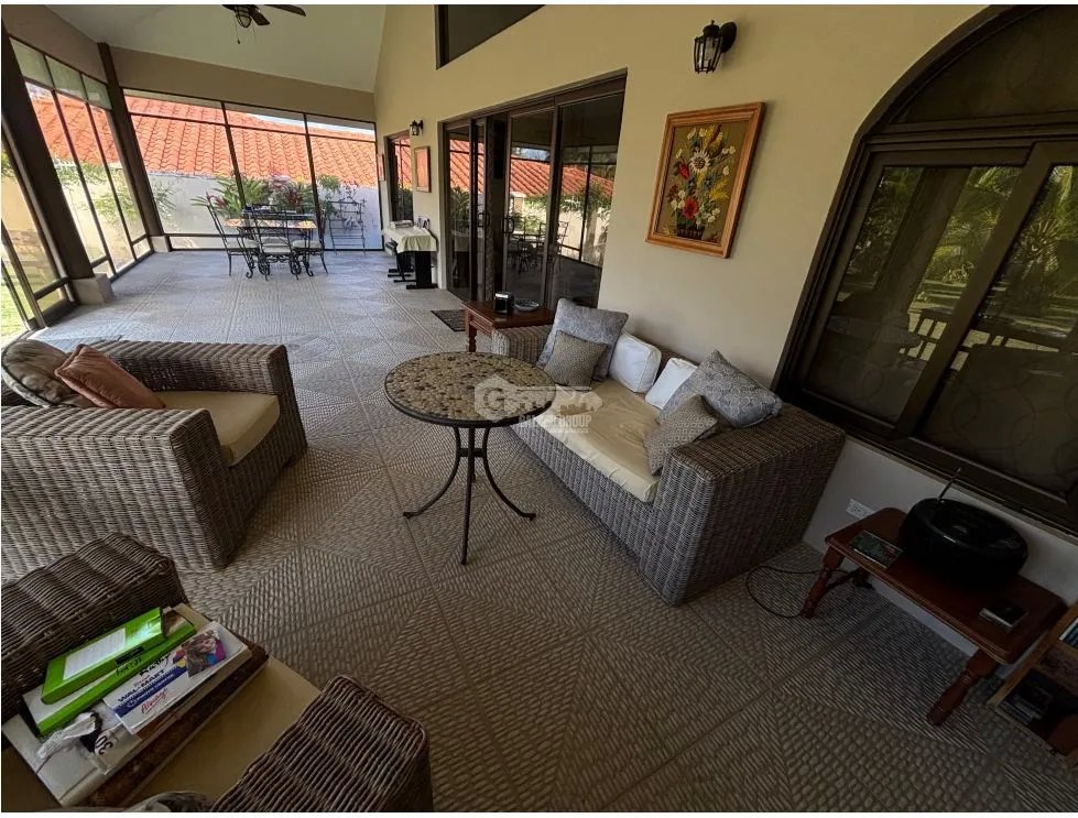 Single Family House for sale in San Carlos