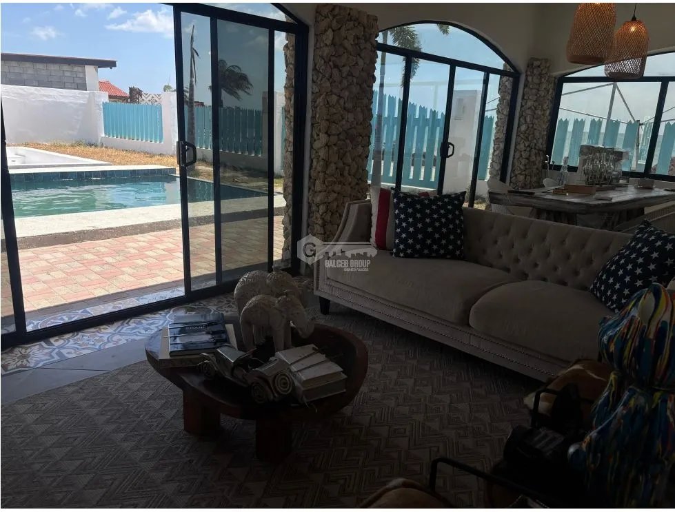 Single Family House for sale in Coronado