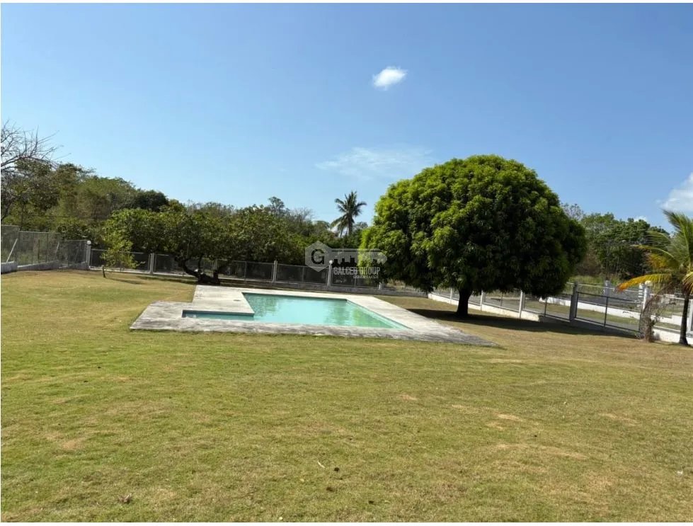 Single Family House for sale in Coronado