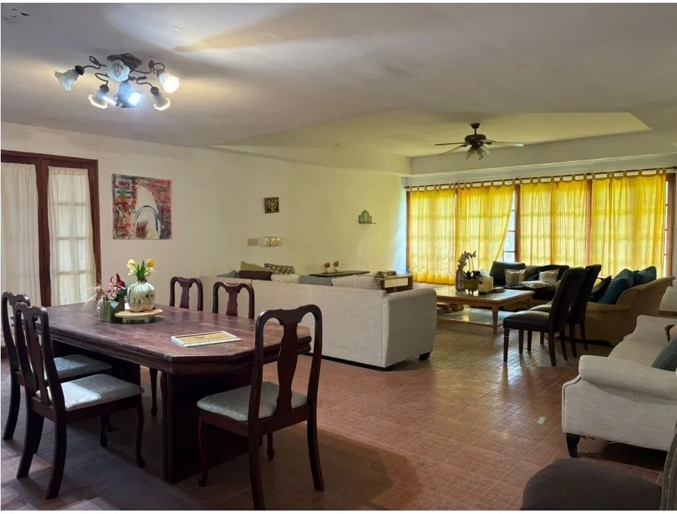 Single Family House for sale in Coronado