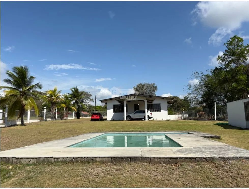 Single Family House for sale in Coronado