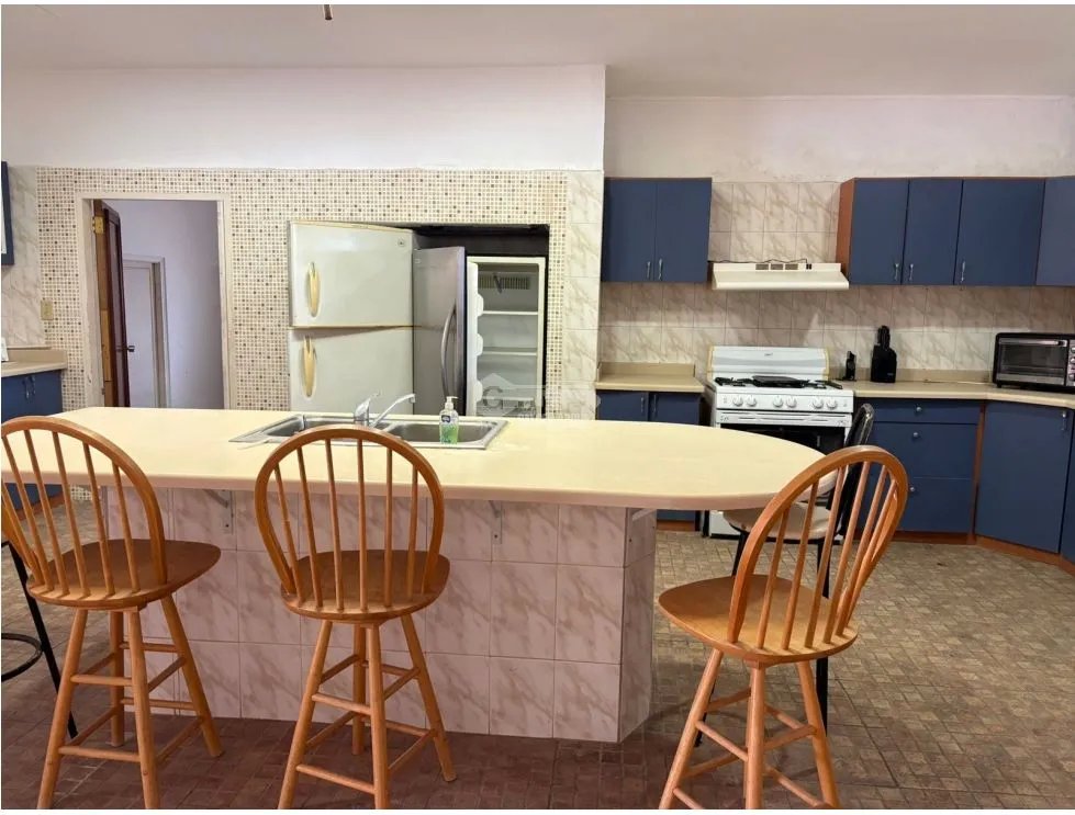 Single Family House for sale in Coronado