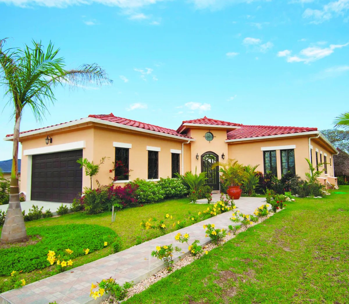 Venta de Casa de Campo y Playa en Hacienda Pacífica, San Carlos