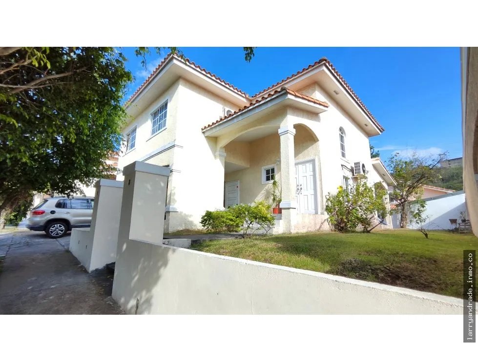Venta de casa en Fuente del Fresno, San Miguelito