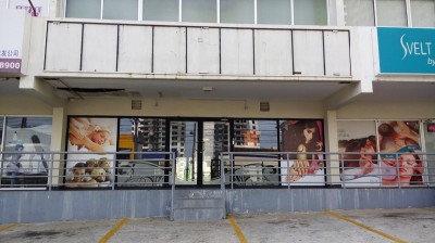 23099 - Condado del rey - commercials