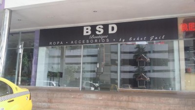 28008 - Punta pacifica - commercials